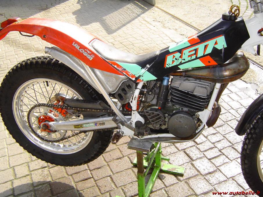 Review of Benelli 250 2 C 1972: pictures, live photos 
