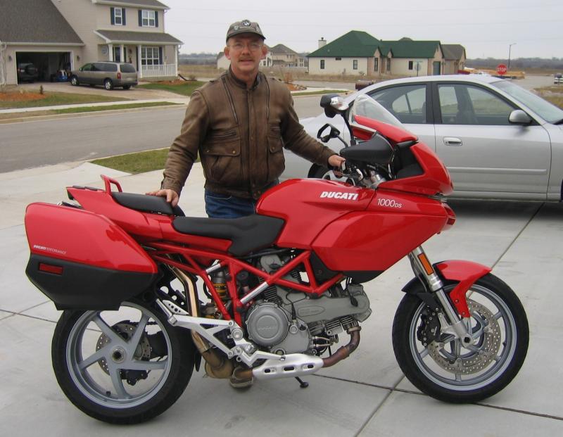Ducati 1000 Supersport DS 2004 photo - 3