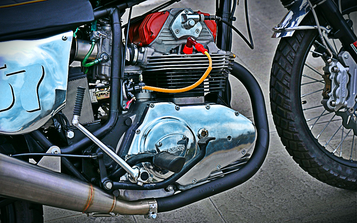 Ducati 350 GTL 1975 photo - 3