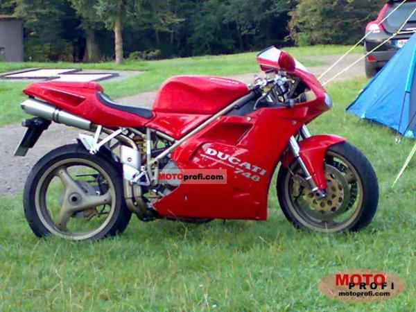 Ducati 748 Biposto 1996 photo - 2