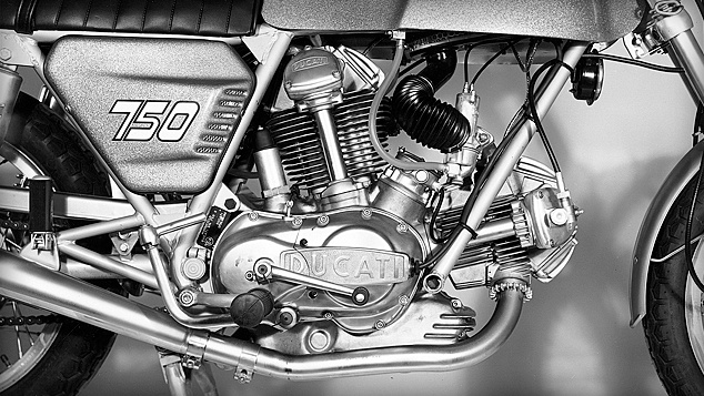 Ducati 750 1971 photo - 3