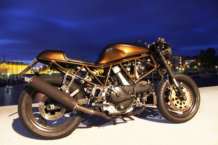 Ducati 750 SS Supersport 1999 photo - 4