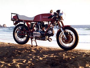 Ducati 860 GT 1974 photo - 5