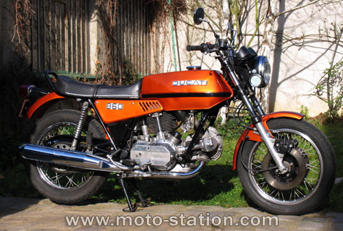 Ducati 860 GTS 1977 photo - 2