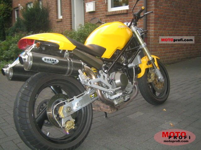 Ducati 900 Monster M 1994 photo - 1