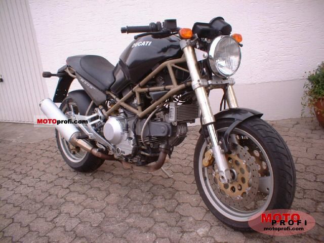 Ducati 900 Monster M 1995 photo - 2