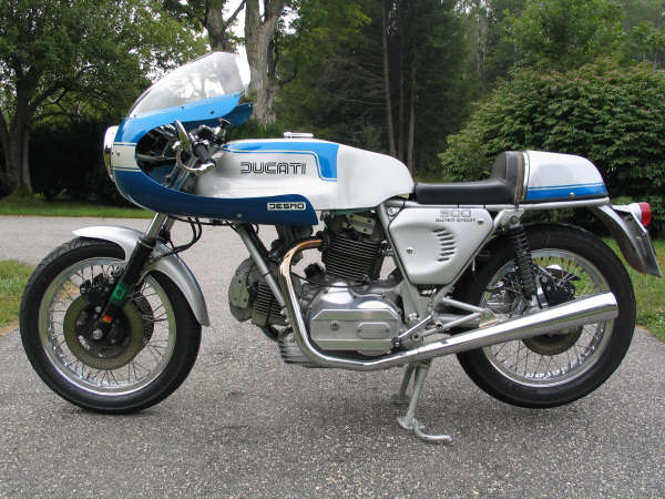 Ducati 900 SS 1975 photo - 5