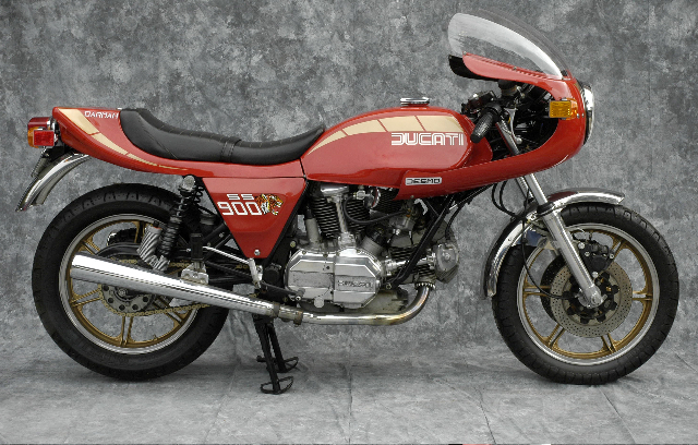 Ducati 900 SS 1980 photo - 2