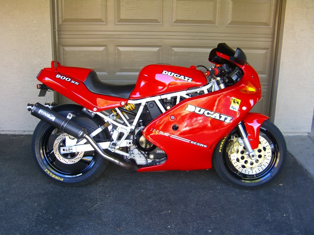 Ducati 900 SS 1993 photo - 1