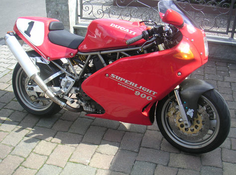 Ducati 900 Superlight 1992 photo - 4