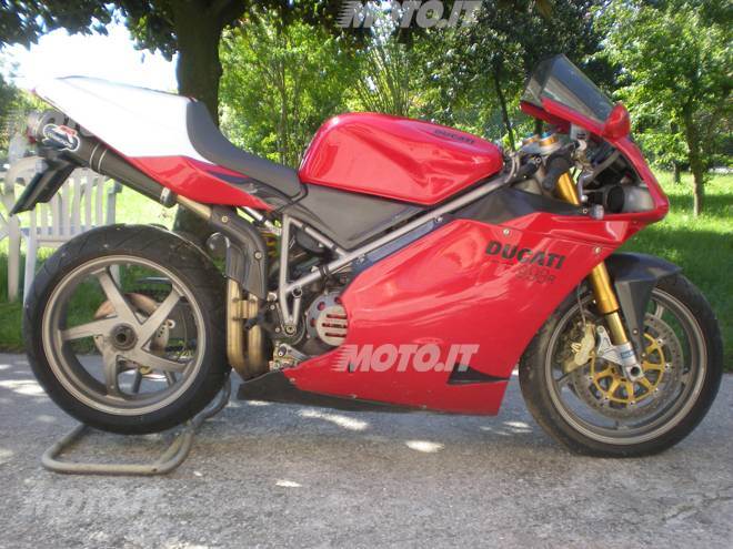 Ducati 998 R 2002 photo - 6