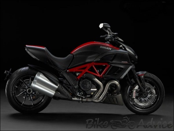 Ducati Diavel Carbon 1200cc photo - 6