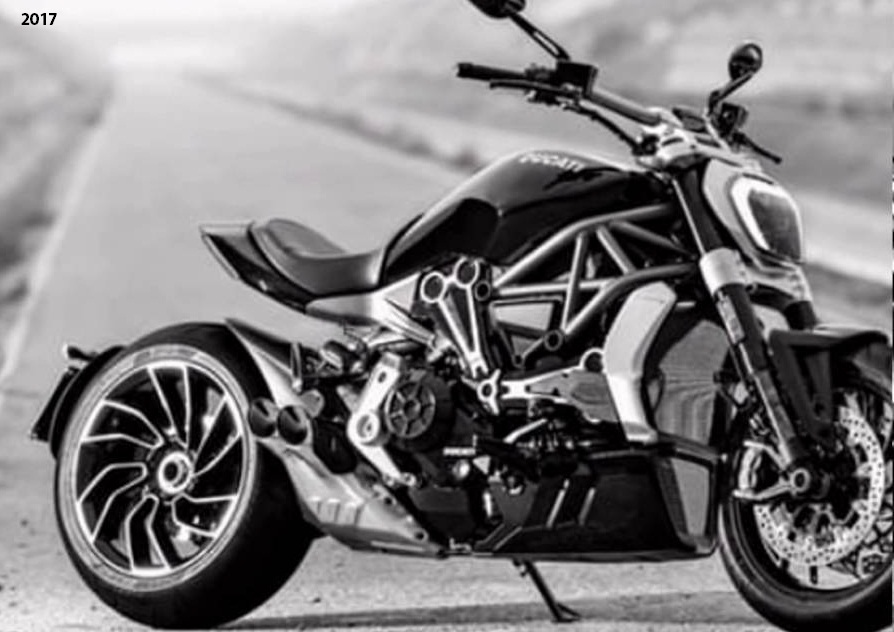 Ducati Diavel Carbon 2017 photo - 1