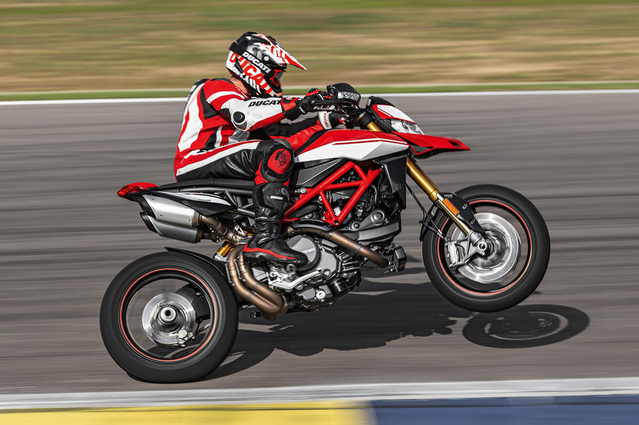 Ducati Hypermotard 950 2019 photo - 3