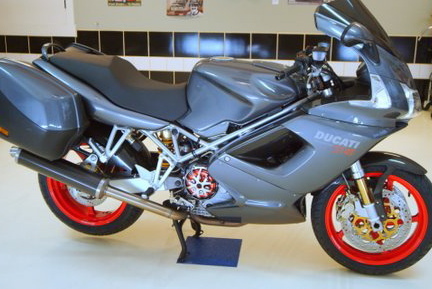 Ducati ST 4 S ABS 2004 photo - 4