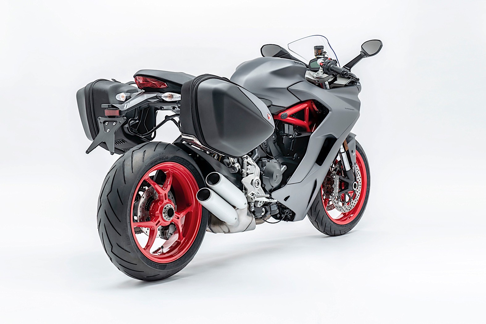 Ducati SuperSport S 2019 photo - 1