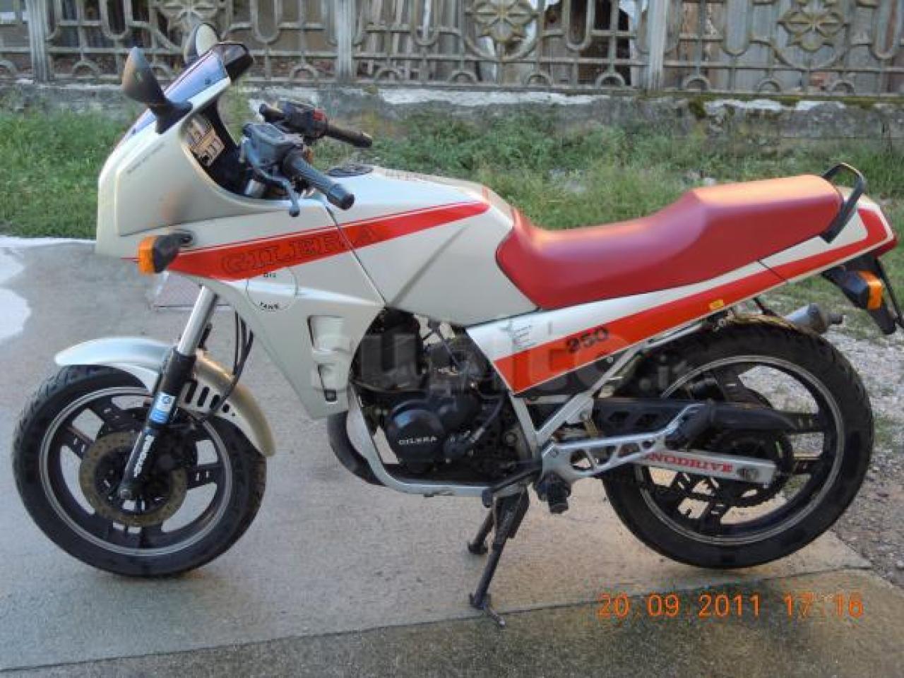 Gilera 250 NGR (reduced effect) 1986 photo - 3