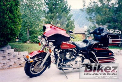 Harley-Davidson 1340 Electra Glide Classic FLHTC (reduced effect) 1990 photo - 5