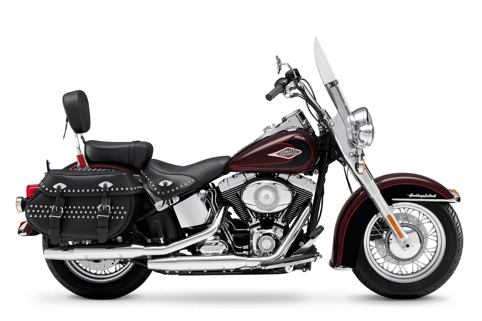 Harley-Davidson CVO Softail Deluxe 1800cc photo - 1
