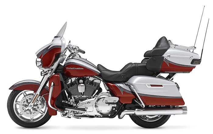 Harley-Davidson CVO Softail Deluxe 1800cc photo - 3