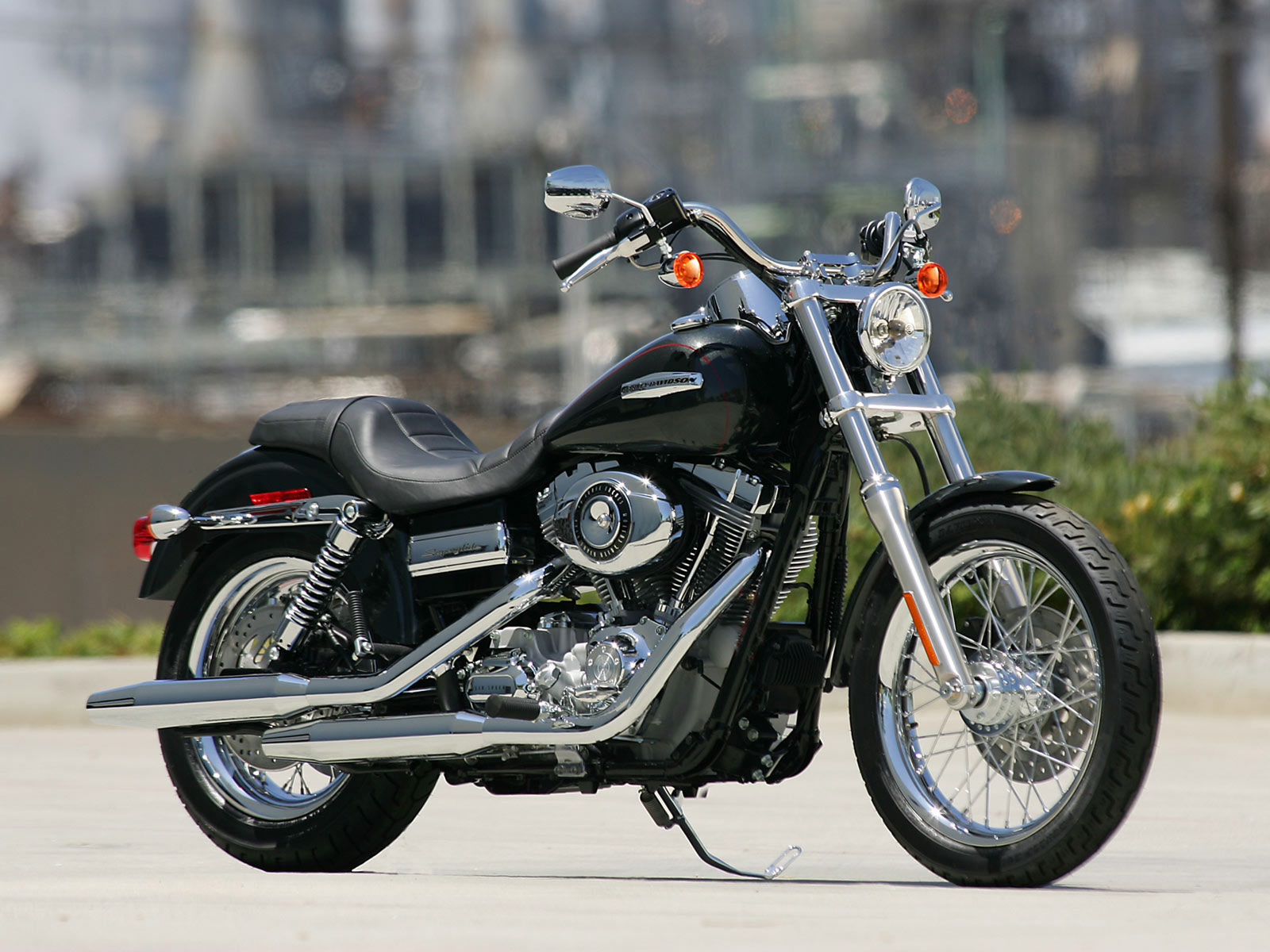 Harley-Davidson FXDC  SUPER GLIDE CUSTOM FXDC — SUPER GLIDE CUSTOM photo - 6