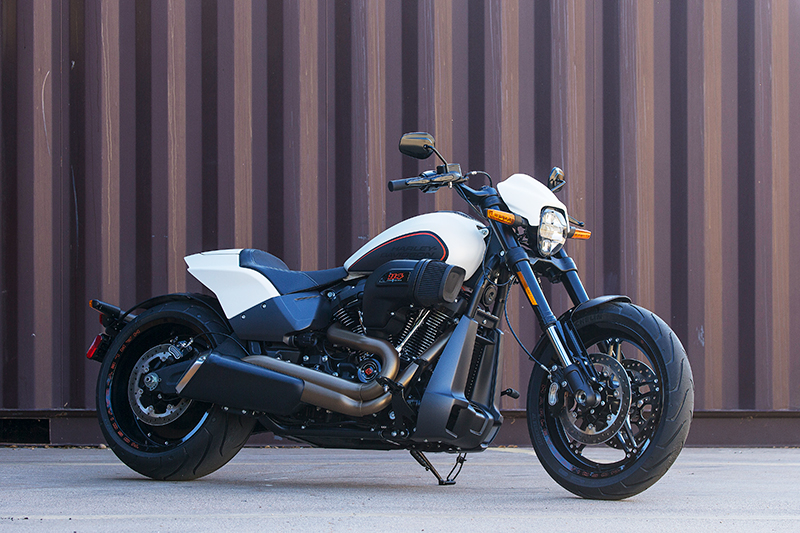 Harley-Davidson FXDR 114 2019 photo - 4
