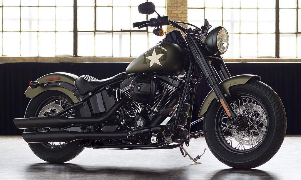 Harley-Davidson Softail Slim S 1690cc photo - 1