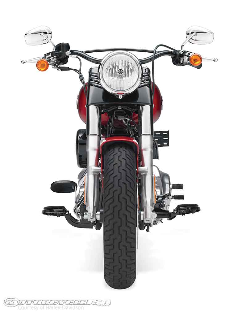Harley-Davidson Softail Slim S 1690cc photo - 3