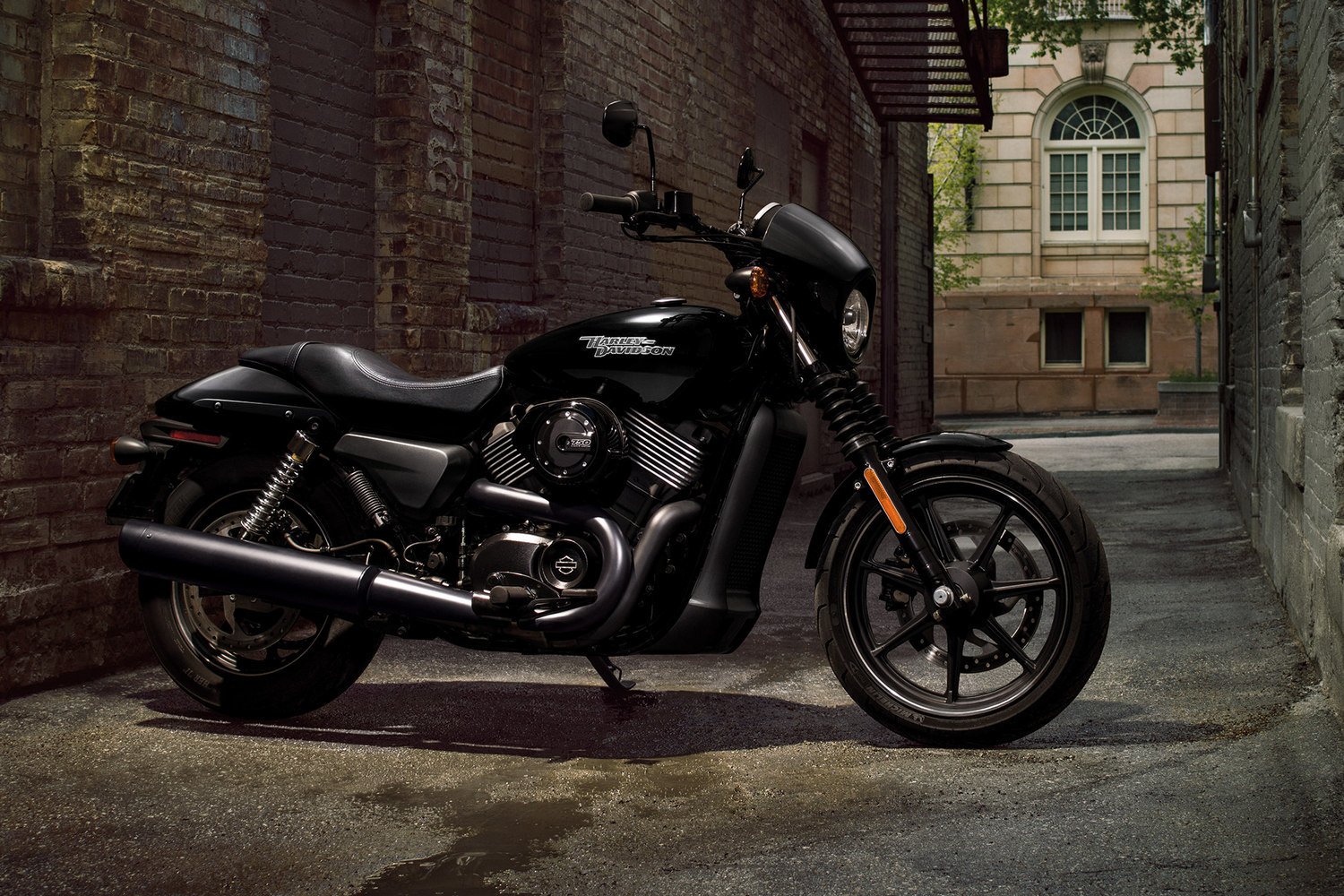 Harley-Davidson Street 750 Dark Custom 2018 photo - 1