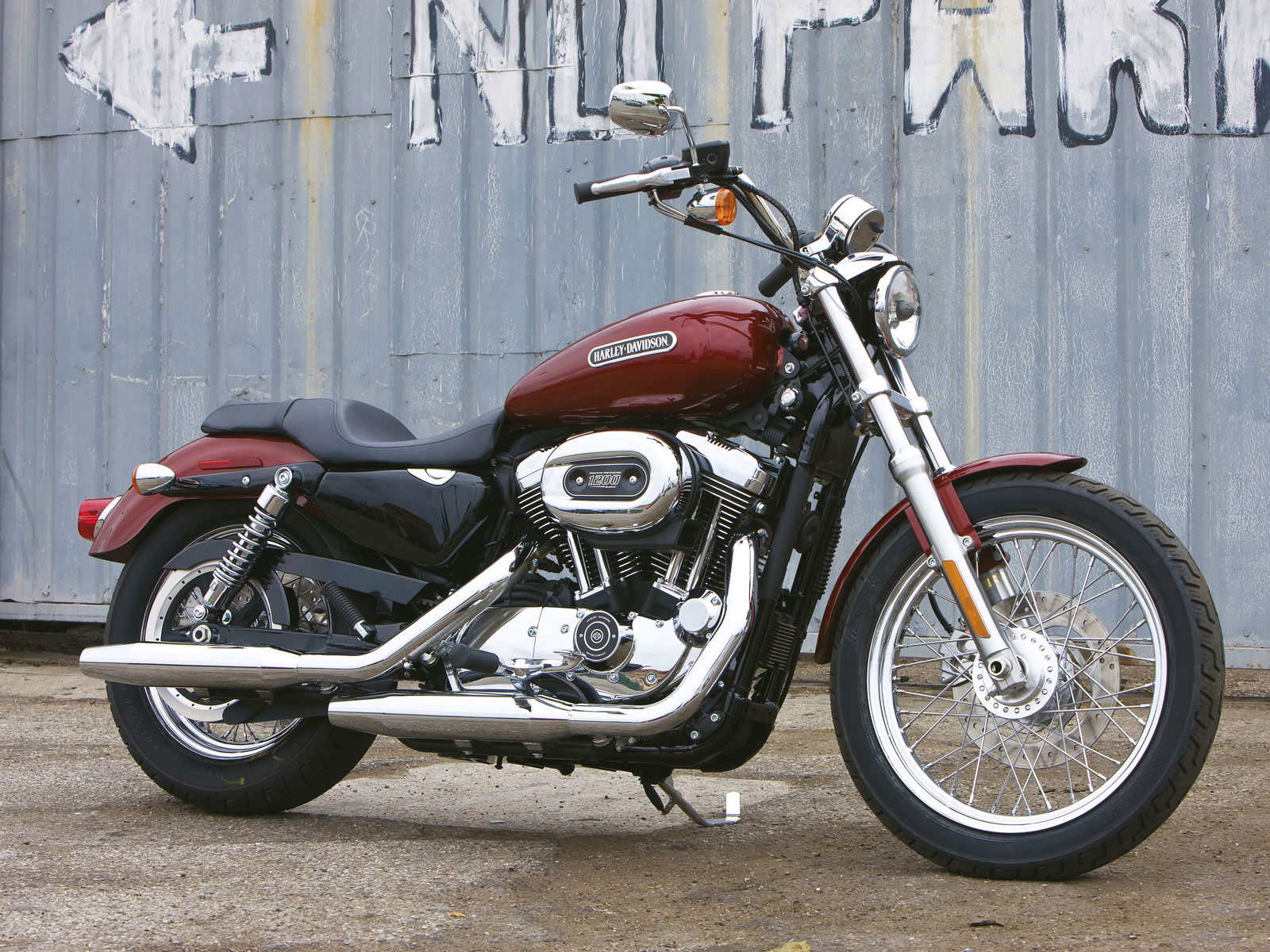 Harley-Davidson XL 1200 Low XL 1200L 1200 Low photo - 2