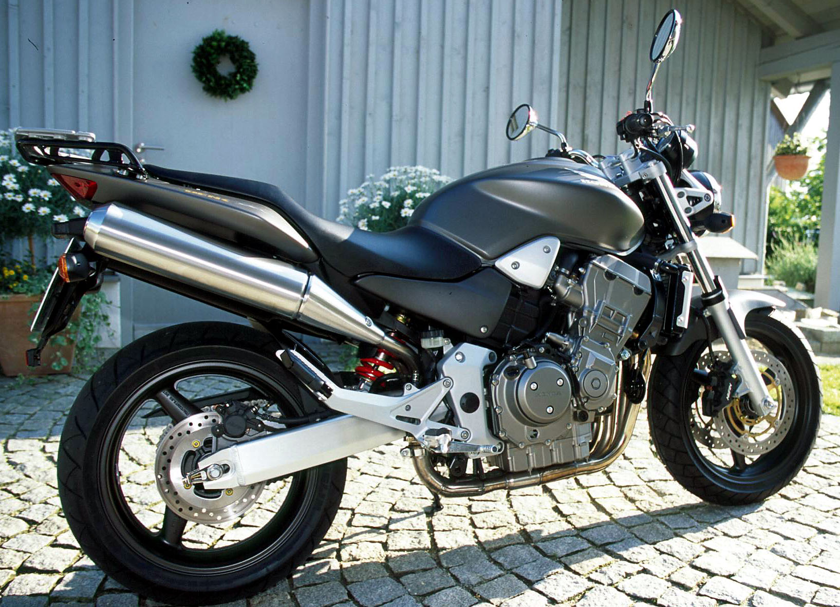 Honda CB 250 2003 photo - 4