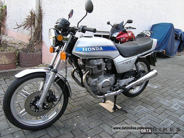 Honda CB 250 N 1979 photo - 4