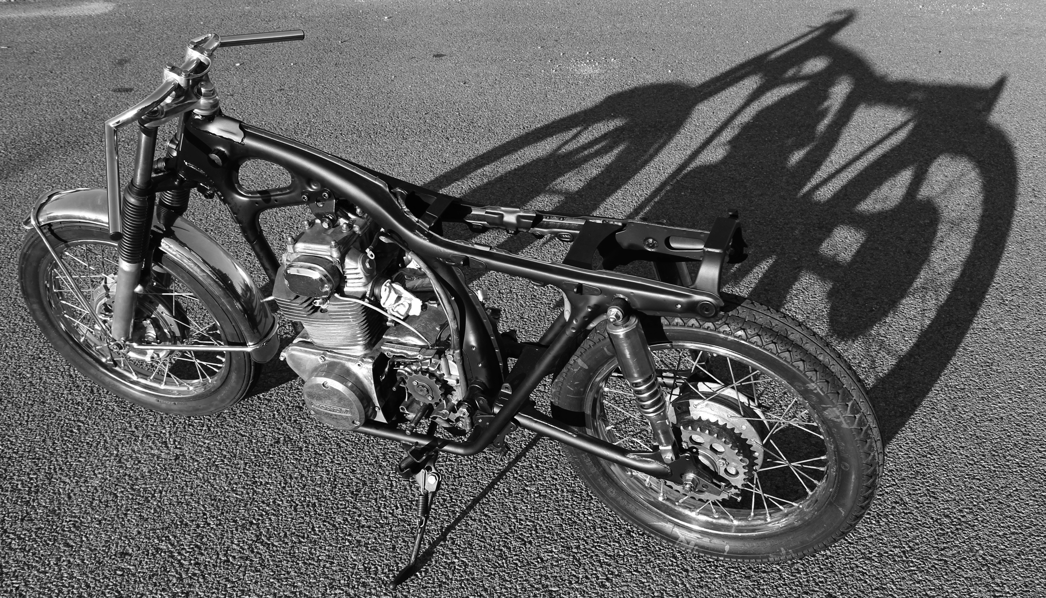 Honda CB 350 1971 photo - 5