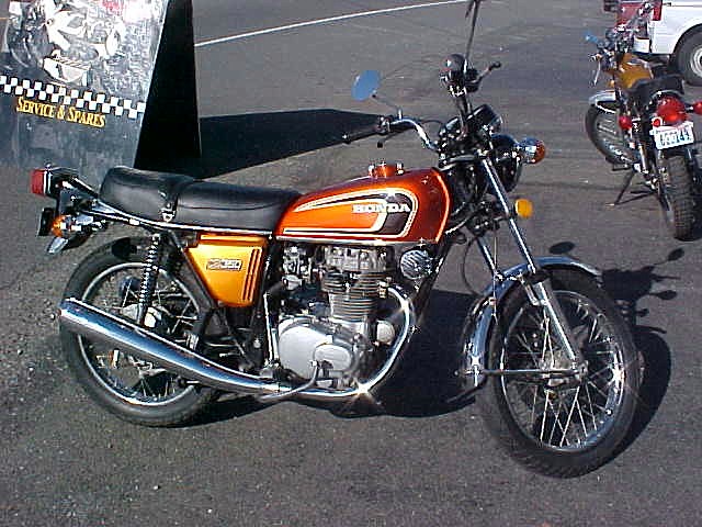 Honda CB 360 G 1975 photo - 1