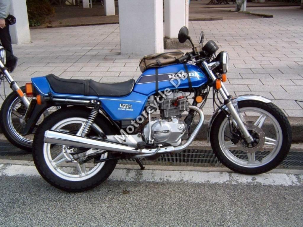 Review of Honda CB 400 N (reduced effect) 1982 pictures