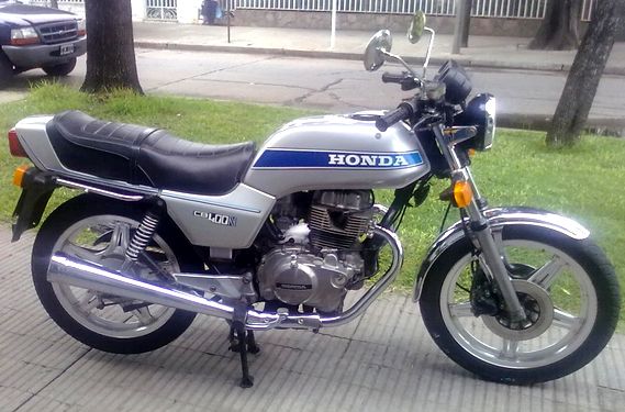 Honda CB 400 N 1981 photo - 1