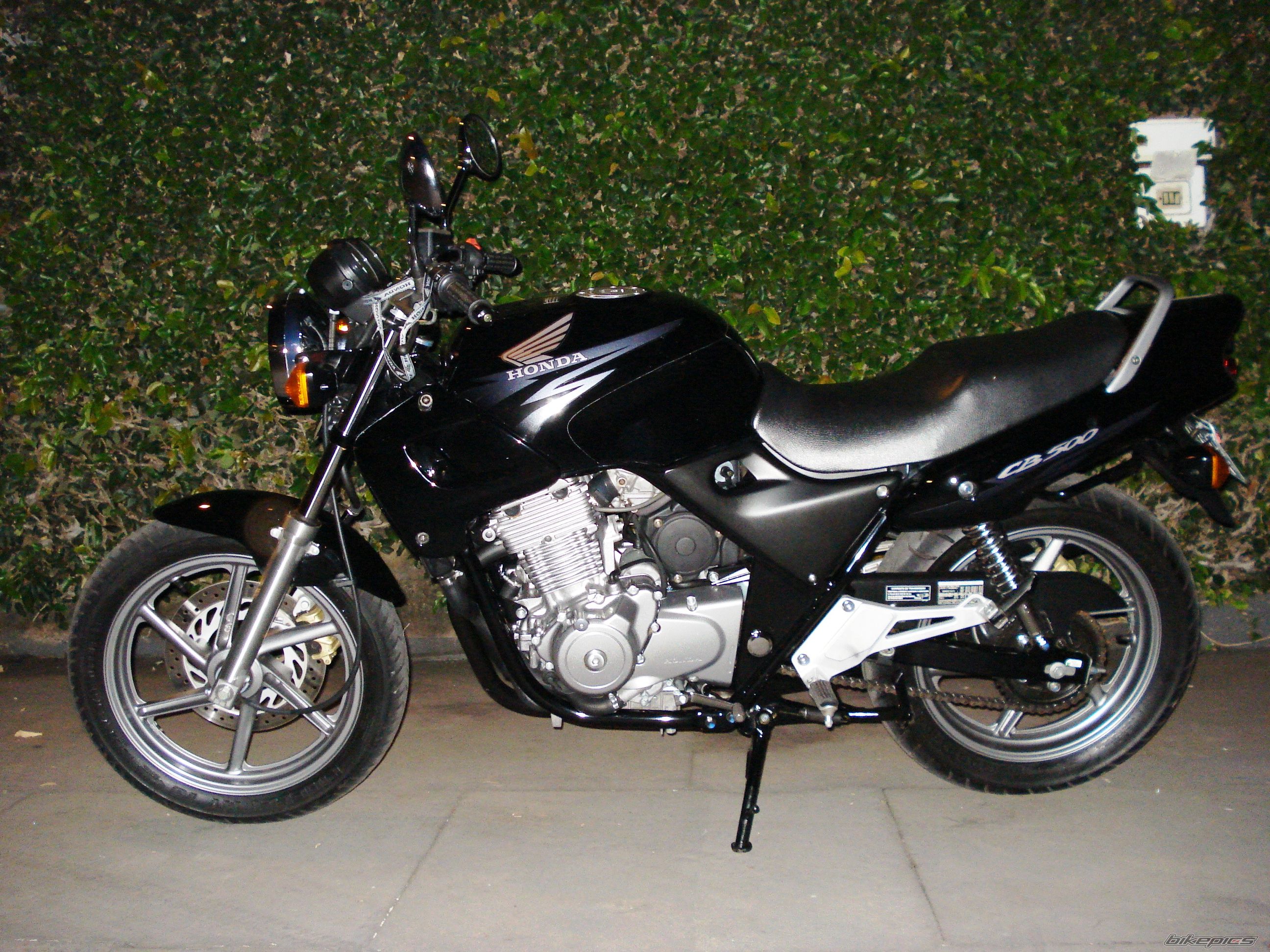 Honda CB 500 2001 photo - 4