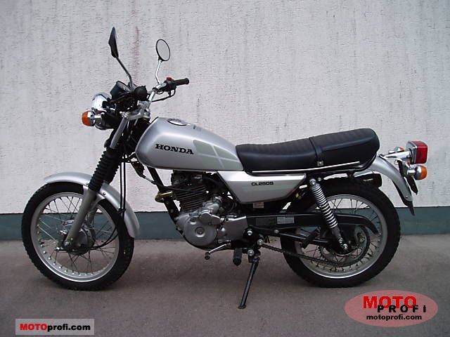 Honda CB 650 C (reduced effect) 1980 photo - 5