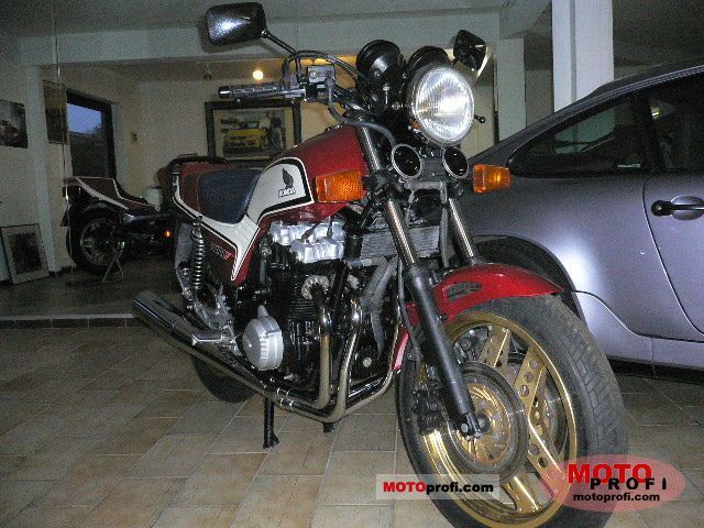 Honda CB 650 RC (reduced effect) 1983 photo - 5