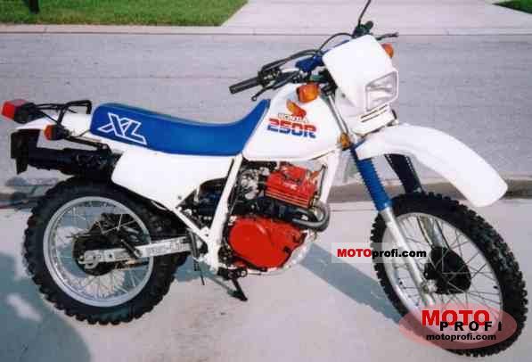 Honda CB 750 (reduced effect) 1992 photo - 2