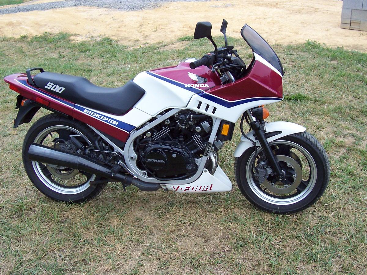 Honda CB 750 C 1983 photo - 4