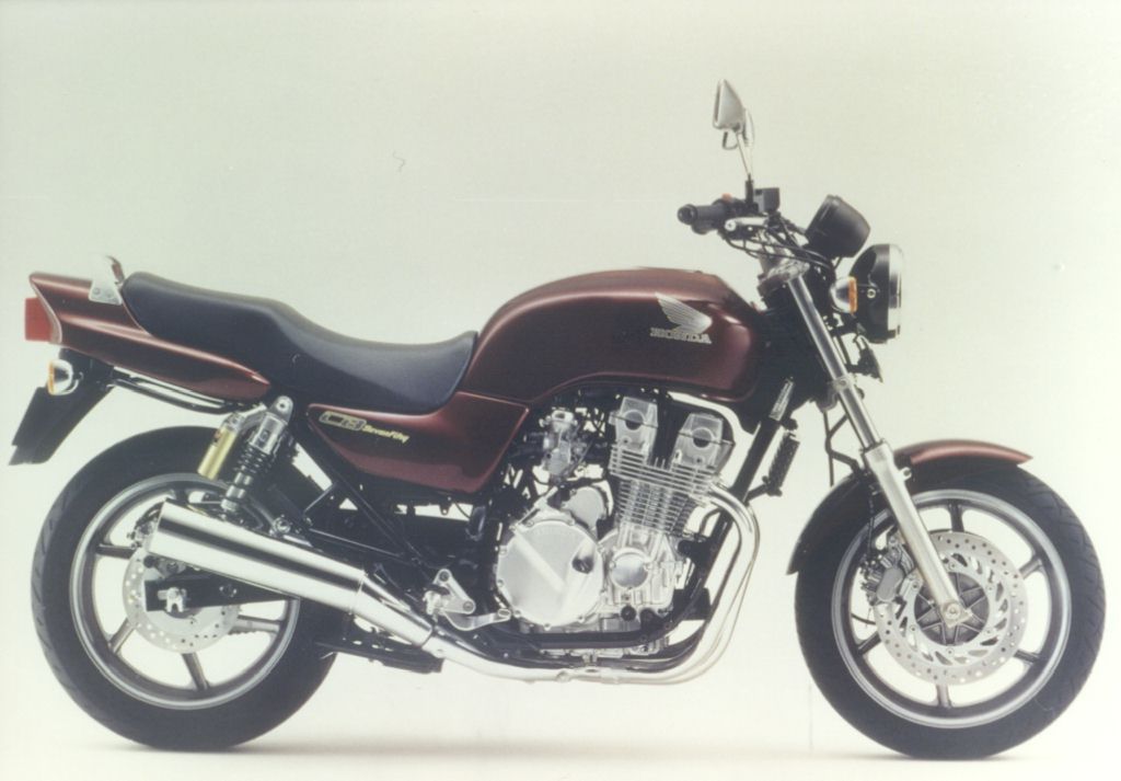 Honda CB 750 Seven Fifty 1995 photo - 3