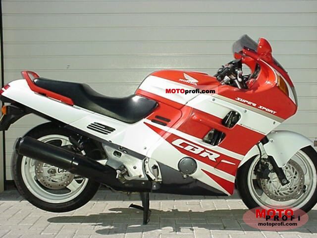 Honda CBR 1000 F 1990 photo - 1