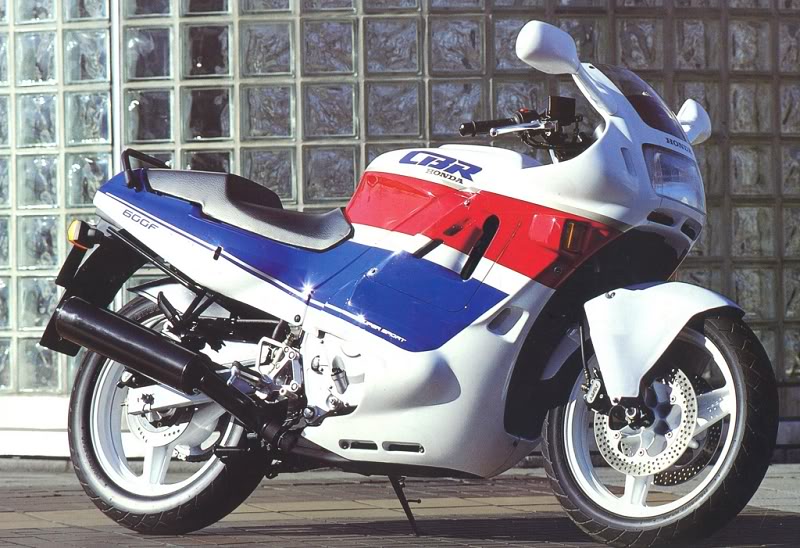 Honda CBR 600 F 1990 photo - 6