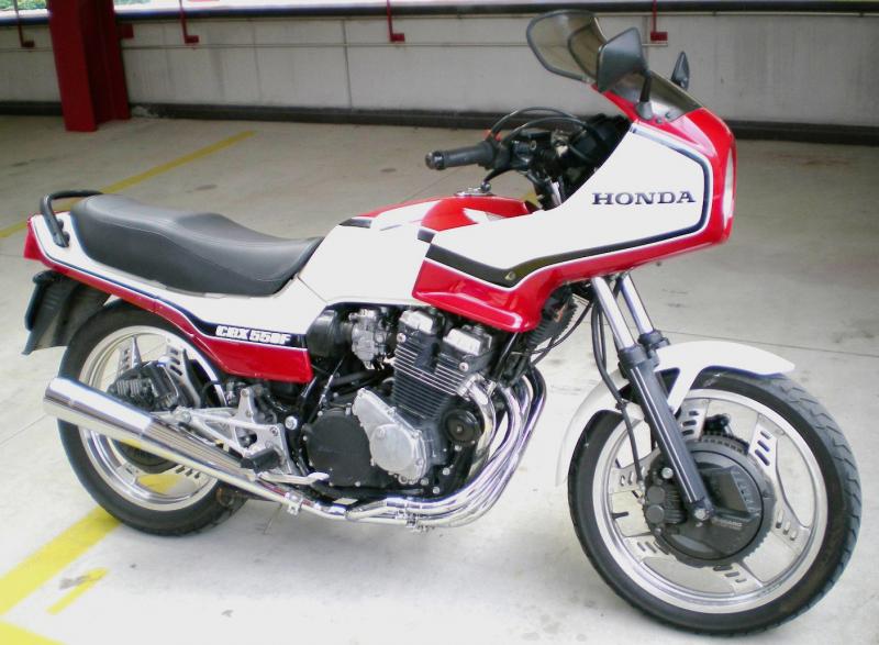 Honda CBX 550 F (reduced effect) 1983 photo - 6