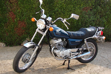 Honda CM 125 C 1982 photo - 1