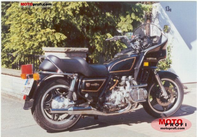 Honda GL 1100 Gold Wing 1980 photo - 4