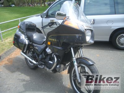 Honda GL 500 Silver Wing (reduced effect) 1982 photo - 1