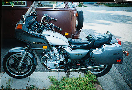 Honda GL 500 Silver Wing 1983 photo - 1