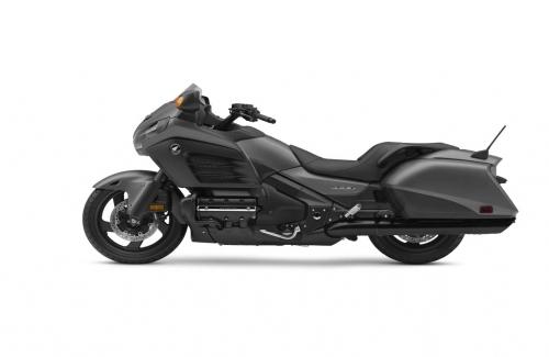 Honda Gold Wing F6B Deluxe 2018 photo - 4